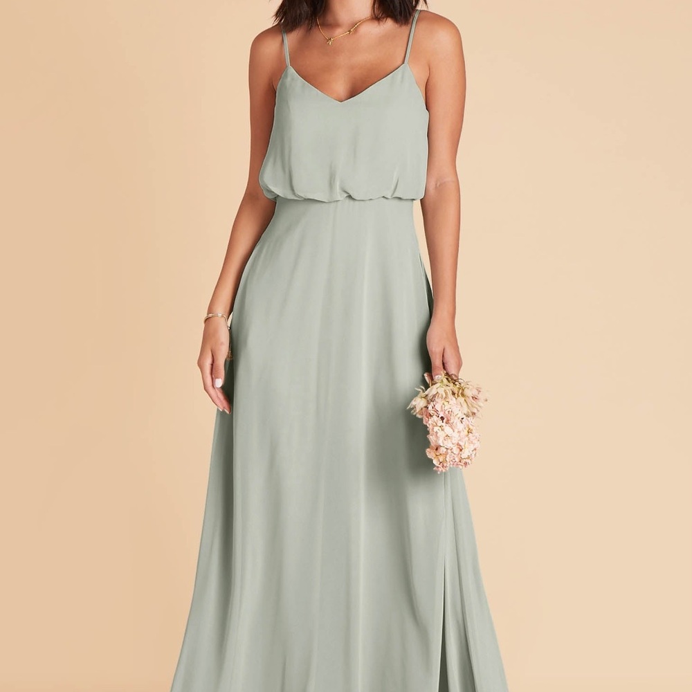 Elegant Sage Green Maxi Dress